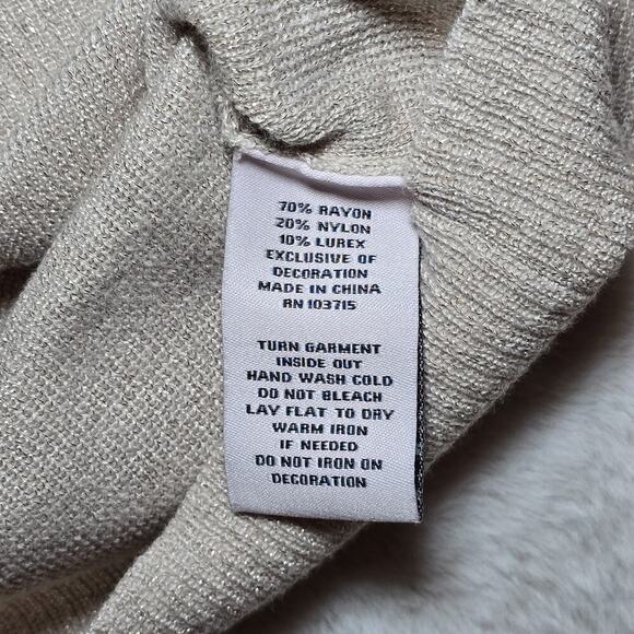 Nanette Lepore Women’s Large Shimmer Knit Sweater Metallic Pleated Sleeve Jewels - Picture 5 of 5